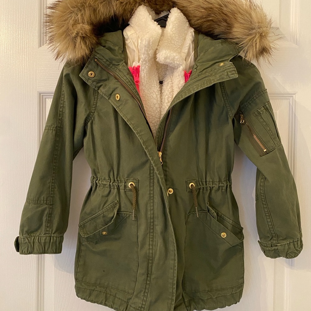 GAP Kids Green Parka with Removable Faux Fur Hood and white fleece vest